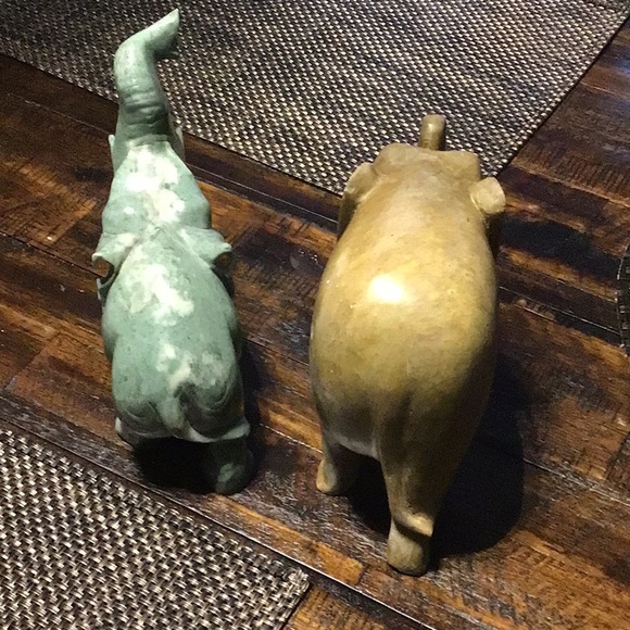 Collectible Elephants - Picture 4 of 7